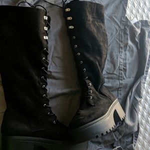 Forever 21 lace up platform boots